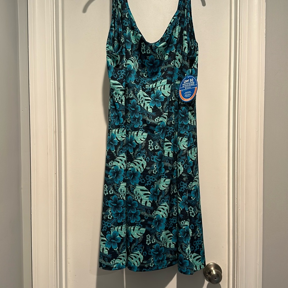 Columbia swimsuit cover-up UPE 50